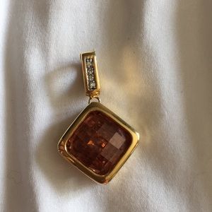 Topaz Juicy couture  pendant